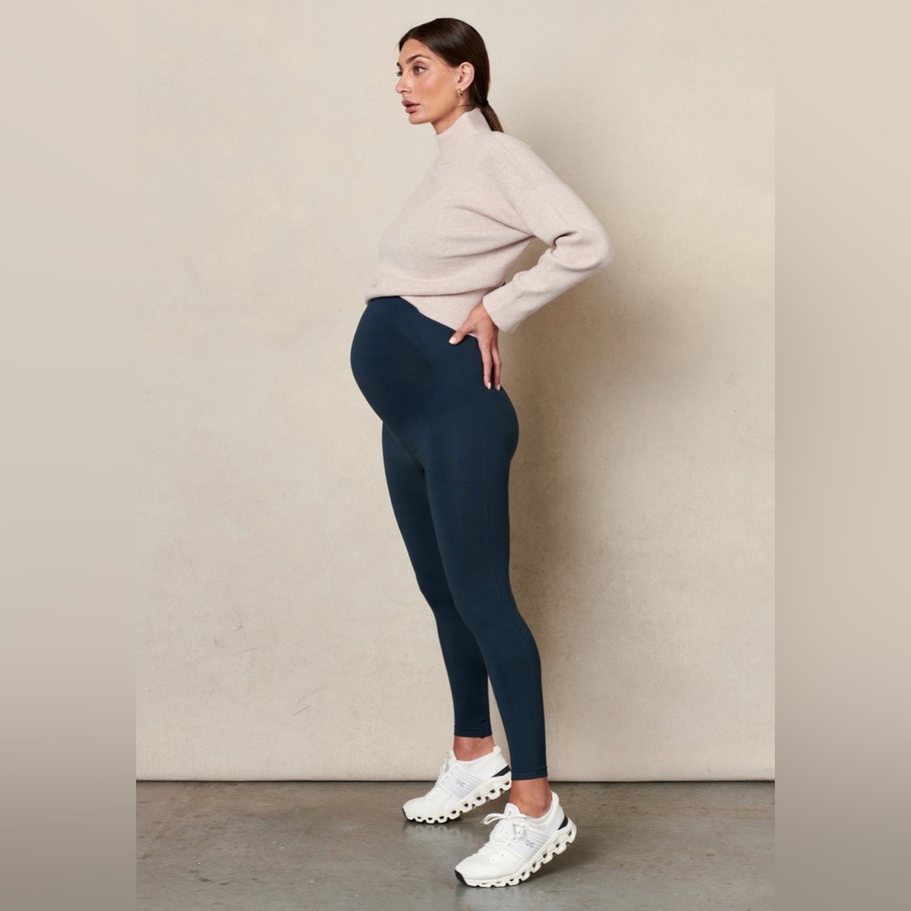 BLANQI Maternity Support Leggings NWOT